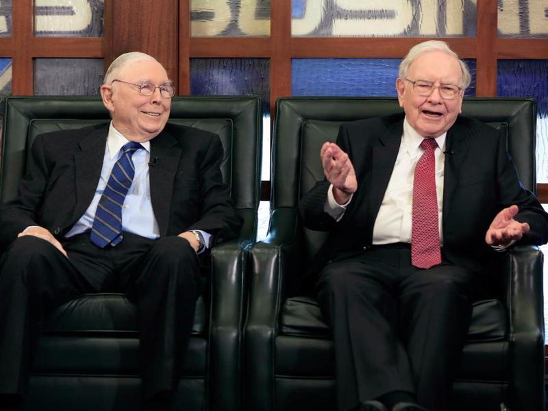 87岁巴菲特与93岁芒格在股东大会上回答了这57个问题